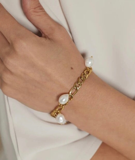 Pearl Drop Chain Gold Bracelet